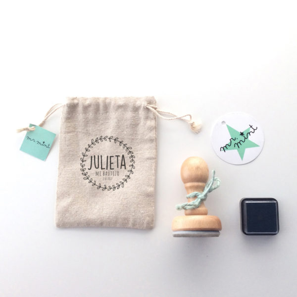 sello personalizado MrMint bautizo
